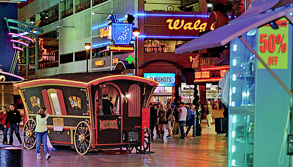 Fremont Street - Experience (3) (24x42)