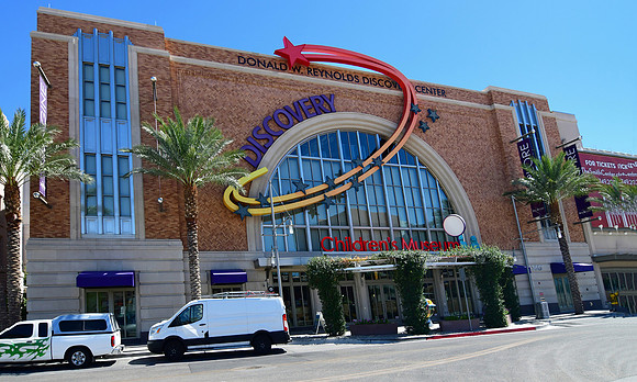 Las Vegas - Children's Museum (24x40)
