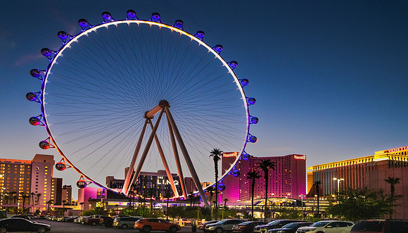 Las Vegas - High Roller (24x42)