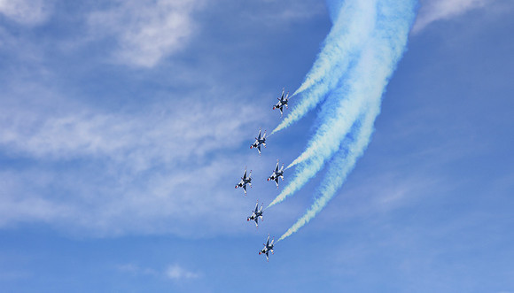 Air Force Thunderbirds 5 (24x42)
